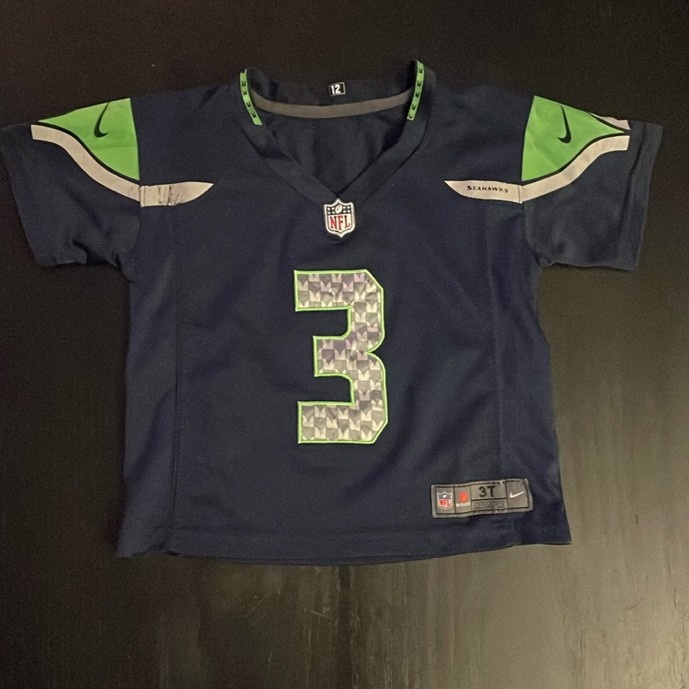 Seattle Seahawks jersey number 3 Wilson size 3T